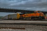 BNSF AUTORACK ON SF JUNCTION